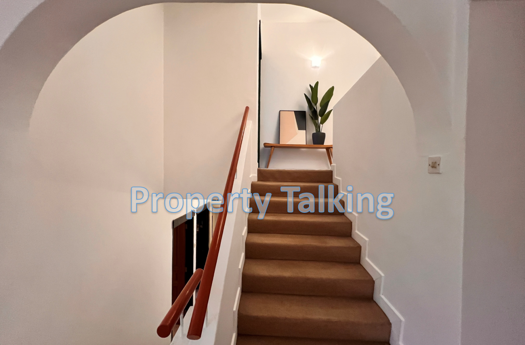 landing upper level hillcrest arcadia